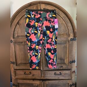 Pop fit activewear leggings. Size 2x Great colors and side pockets